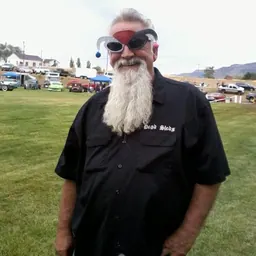 Portrait of Bo Huff