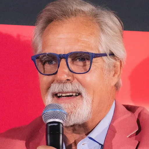 Portrait of Henry Czerny