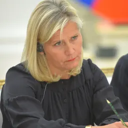 Portrait of Véronique Laury