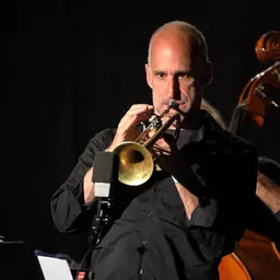 Portrait of Ralph Alessi