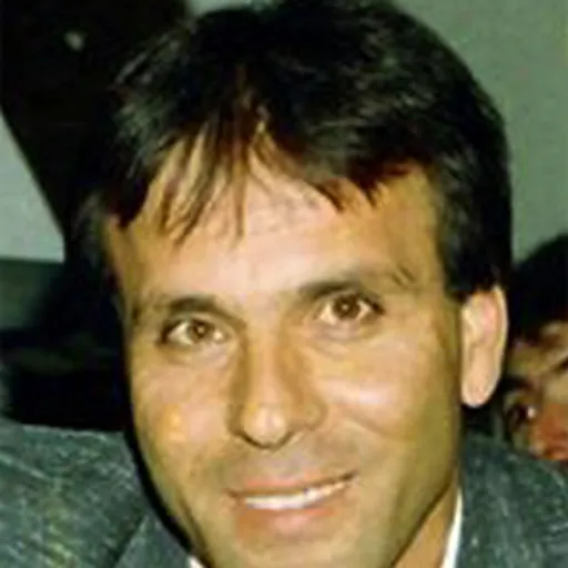 Portrait of Shalom Avitan