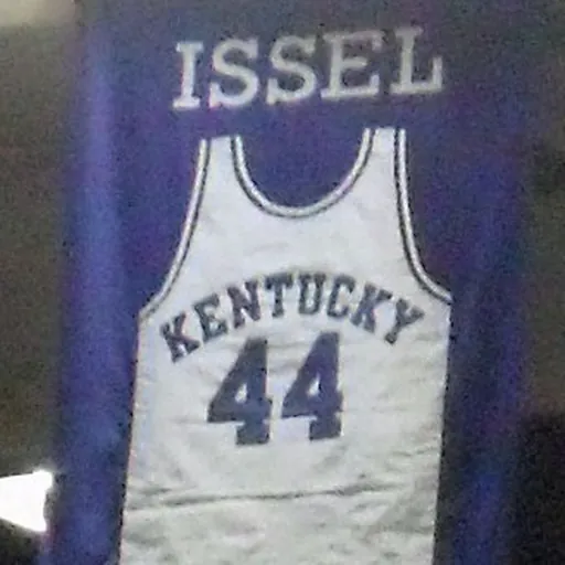 Portrait of Dan Issel