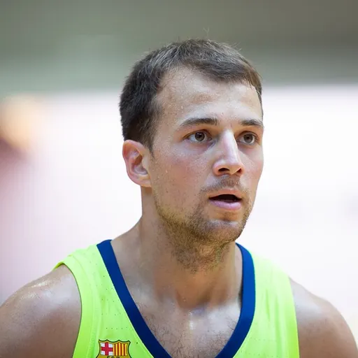 Portrait of Kevin Pangos
