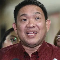 Portrait of Rolando Andaya, Jr.