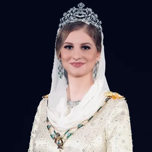 Portrait of Sultanah Nur Diana Petra