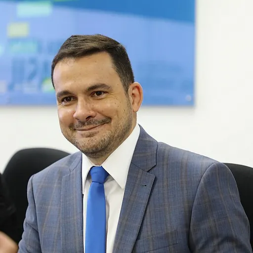 Portrait of Alberto Cavalcante Neto