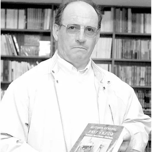 Portrait of Manex Goihenetxe