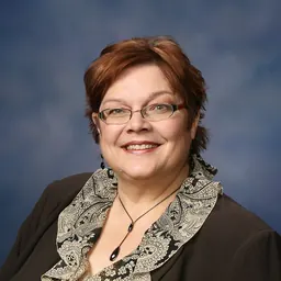 Portrait of Deb Kennedy