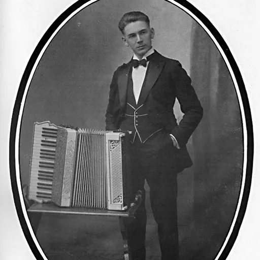 Portrait of Ragnar Sundquist