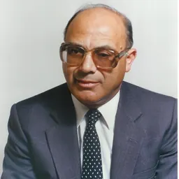 Portrait of Hisham Khatib
