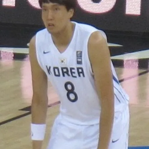 Portrait of Lee Jong-hyun