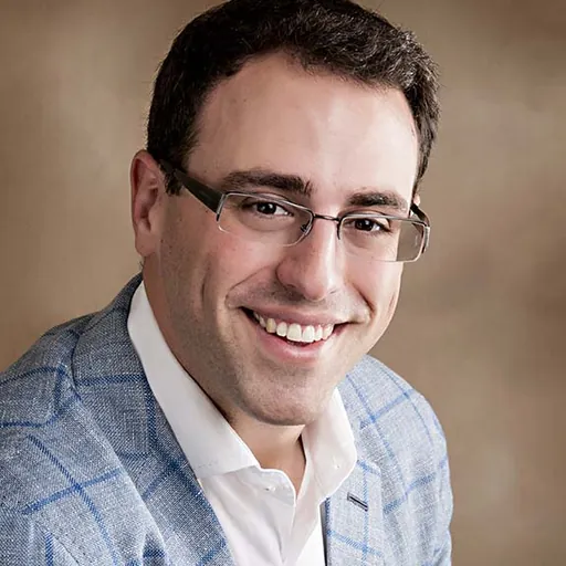 Portrait of Justin Hartfield
