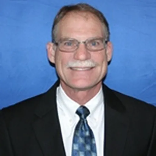 Portrait of Dennis Guth