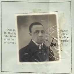 Portrait of Seth Weeks