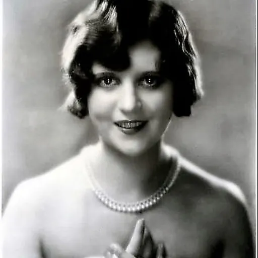 Portrait of Dorothy Gulliver