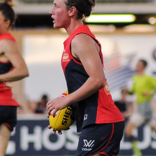 Portrait of Shelley Scott