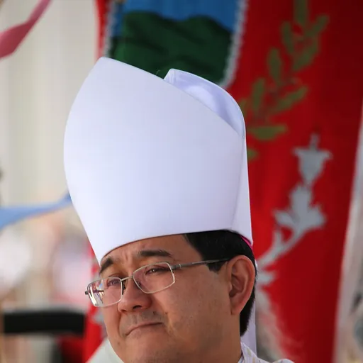 Portrait of Júlio Endi Akamine