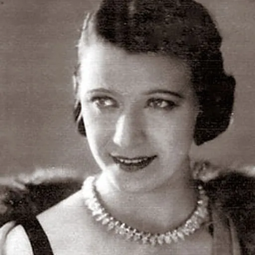 Portrait of Ester Roeck-Hansen