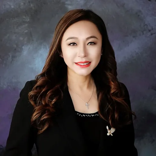 Portrait of Eileen Wang