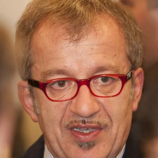 Portrait of Roberto Maroni