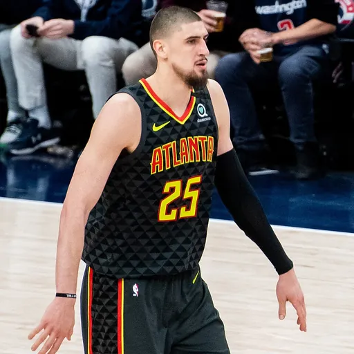 Portrait of Alex Len