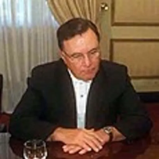 Portrait of Luiz Felipe Lampreia