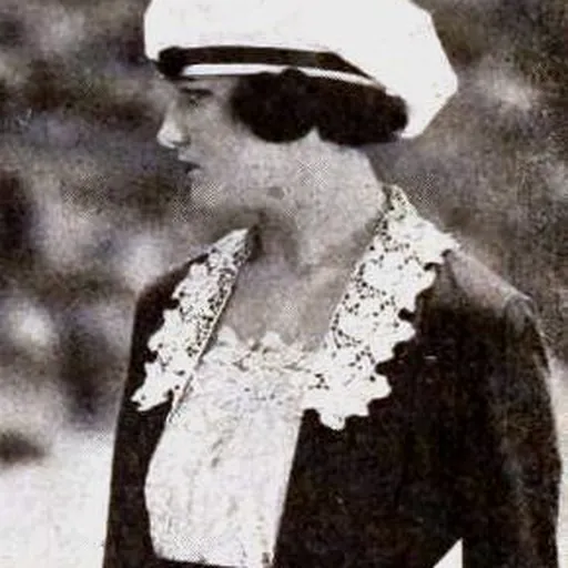 Portrait of Doris Deane