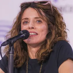 Portrait of Alanna Ubach