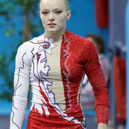 Portrait of Nikki Snel