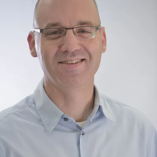 Portrait of Yuval Dror