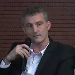 Portrait of Óscar Urralburu