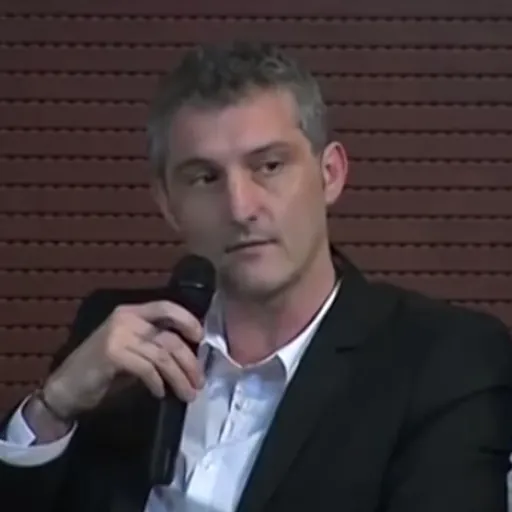 Portrait of Óscar Urralburu