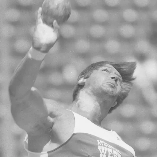 Portrait of Dave Laut