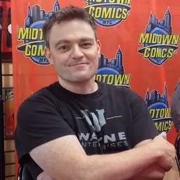 Portrait of Scott Snyder