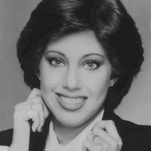 Portrait of Linda Fratianne