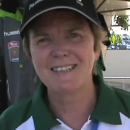 Portrait of Heather Reid