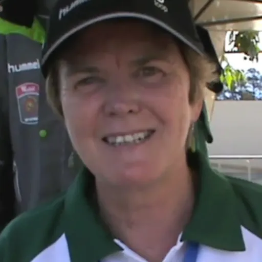Portrait of Heather Reid