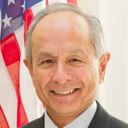 Portrait of Leslie Wong