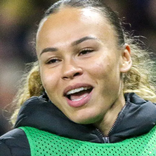 Portrait of Ebony Salmon