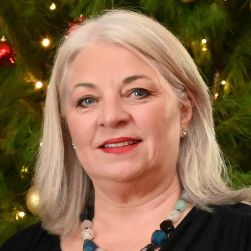 Portrait of Clare de Lore