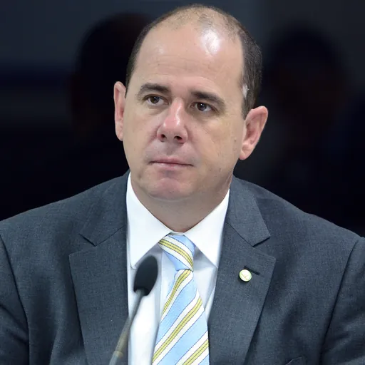 Portrait of Lúcio Vale