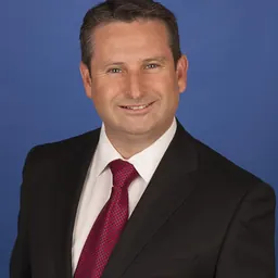Portrait of Greg Warren