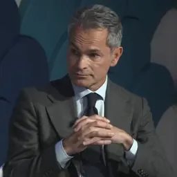 Portrait of Nader Mousavizadeh