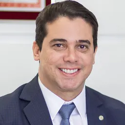 Portrait of Júnior Mano