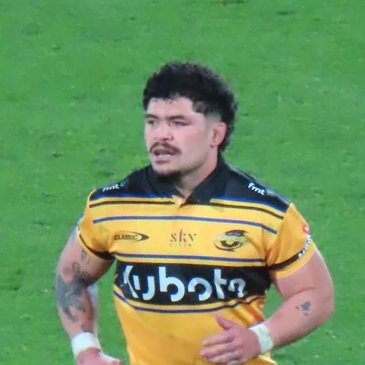 Portrait of Du'Plessis Kirifi