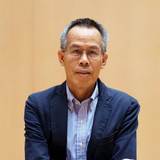 Portrait of Thanik Lertcharnrit