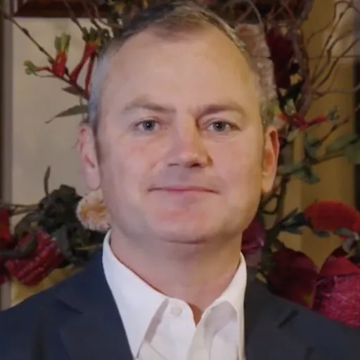Portrait of Simon Holmes à Court