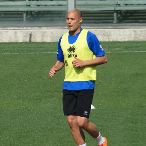 Portrait of Yohan Benalouane