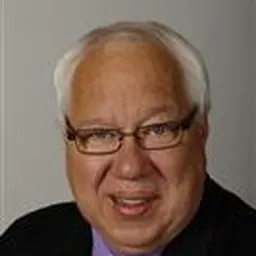 Portrait of Bruce Hunter