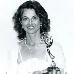 Portrait of Linda Moulton Howe
